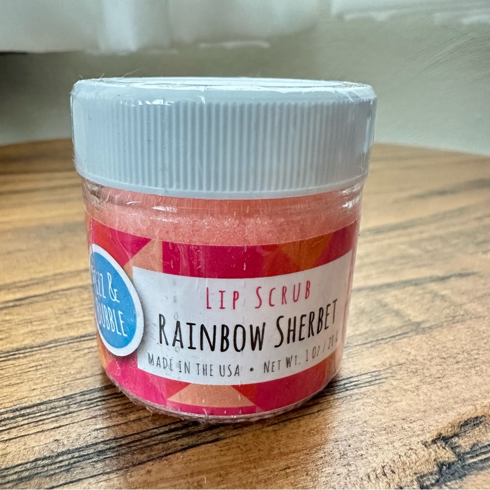 🔵 Fizz & Bubble Premium Exfoliating Lip Scrub (Rainbow Sherbet)